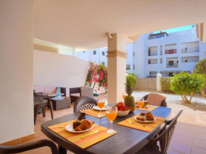 OASIS LA CALA 2, BEAUTIFUL TERRACE ,POOLS, Parking